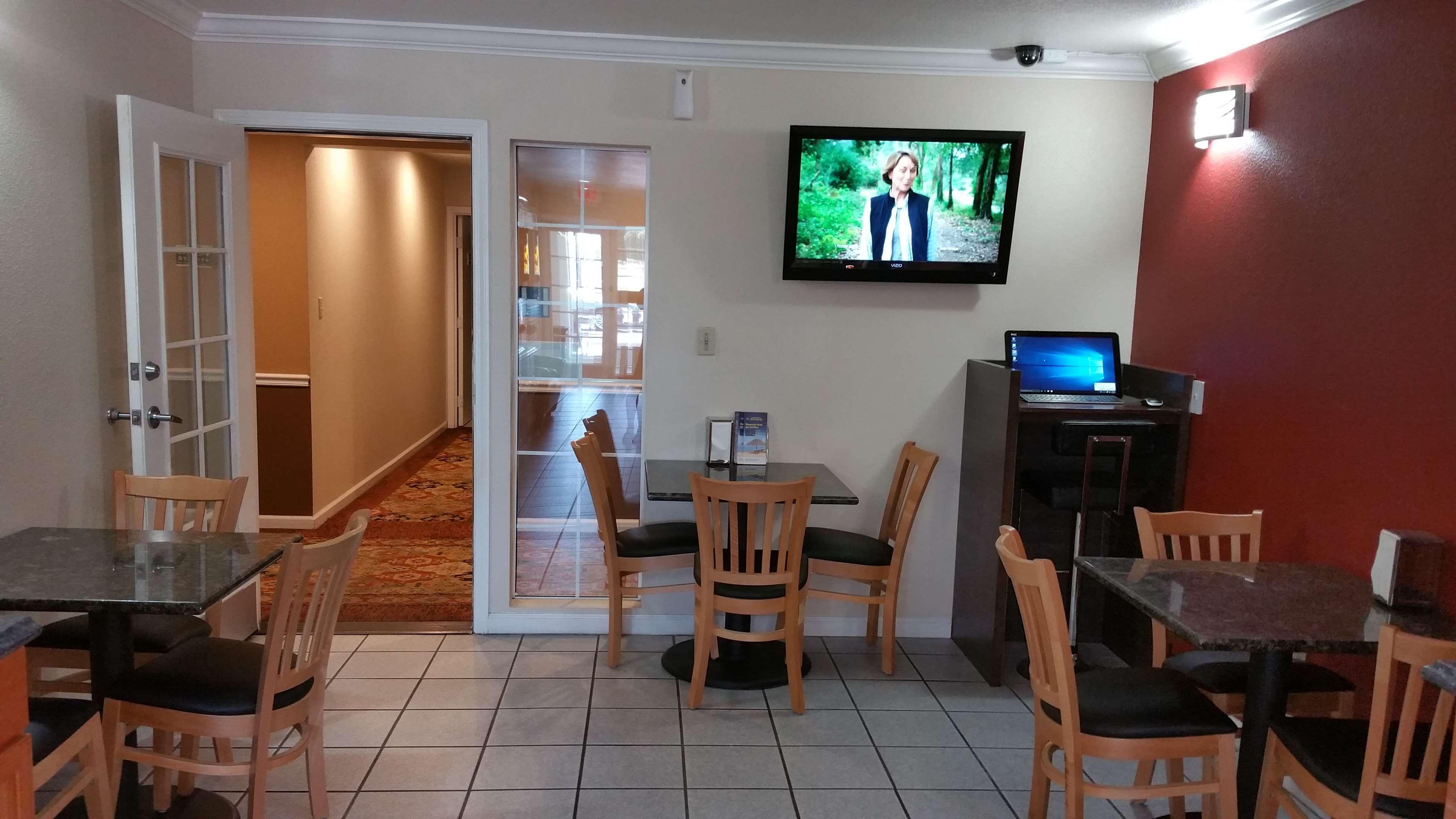 Best Western Americana Dinuba Buitenkant foto
